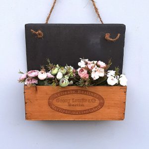 Schieferregal alte Marzipankiste